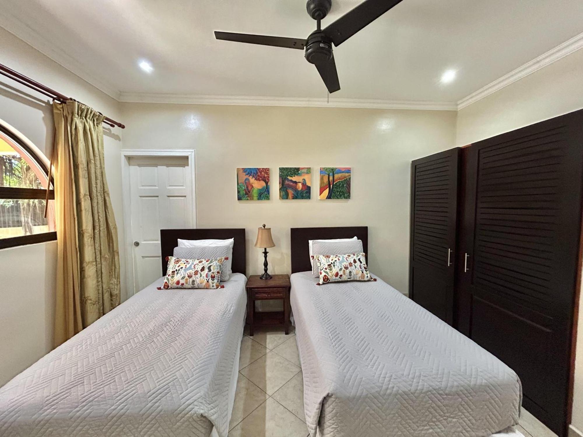 Sunrise 1- 3 Bedroom Poolside Condo Tamarindo Kültér fotó
